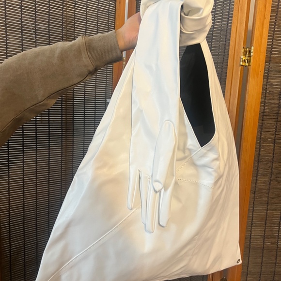 MM6 MAISON MARGIELA White Glove Tote - Picture 3 of 3